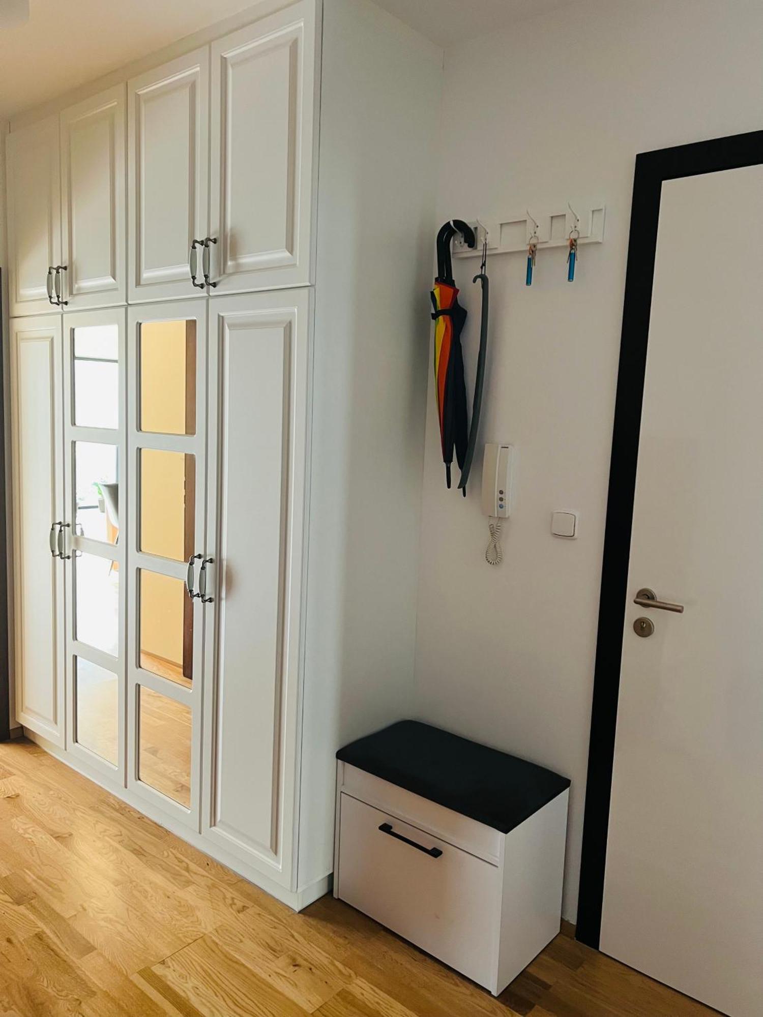 Artflora Kv Premium Apartment Karlovy Vary Bagian luar foto